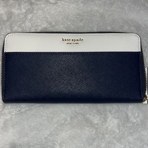 BRAND NEW Kate spade wallet